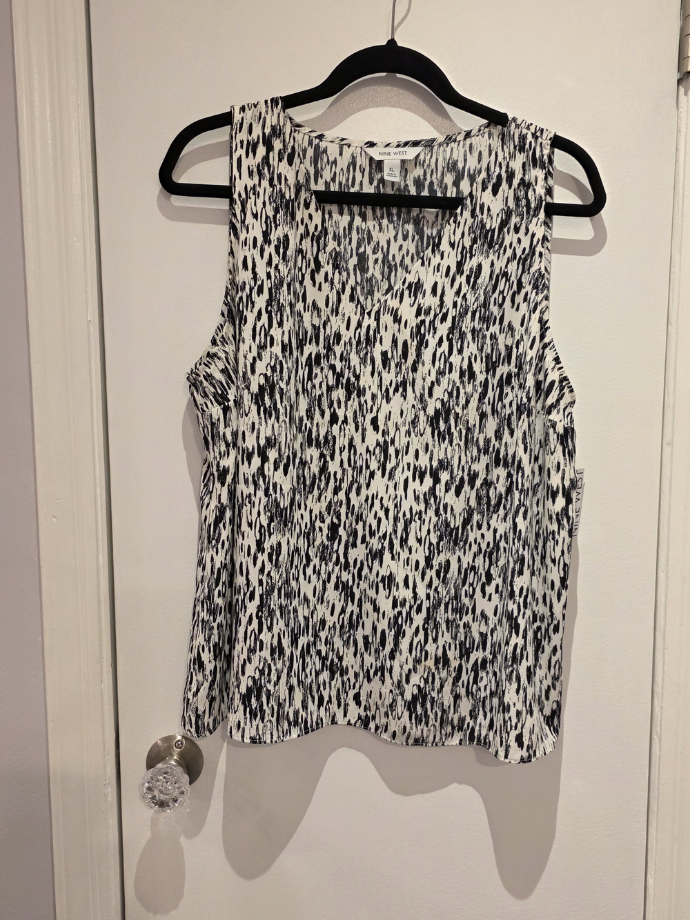 Nine West Black White Abstract Print Sleeveless Blouse Top XL - NWT